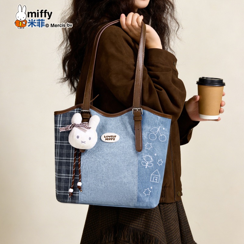 Luxury Bags Edit - Tas Tote Koboi Motif Kotak-kotak Anime