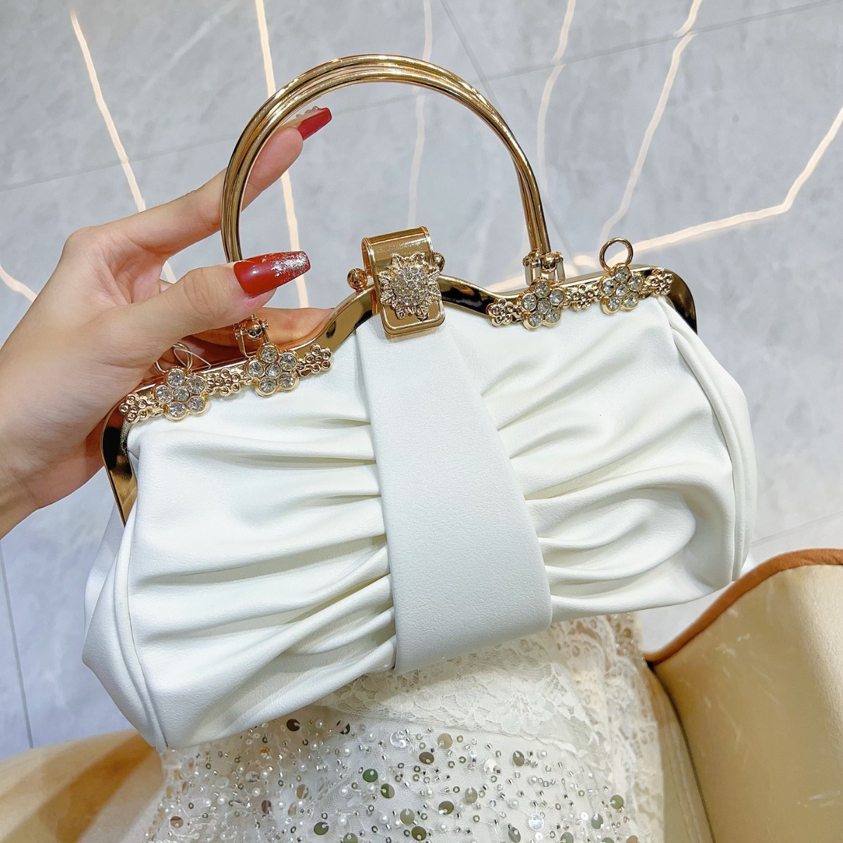 Tas Clutch Wanita Mewah High-e - Luxury Bags Trend 2025 ulasan dan harga