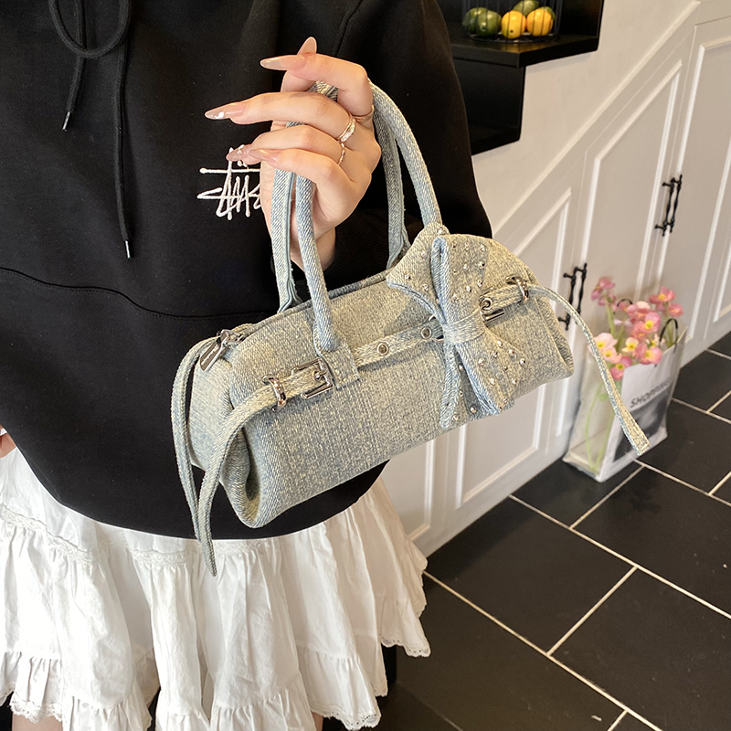 Tas Bowling Kecil Sweetie Bowk - Luxury Bags Consignment ulasan dan harga