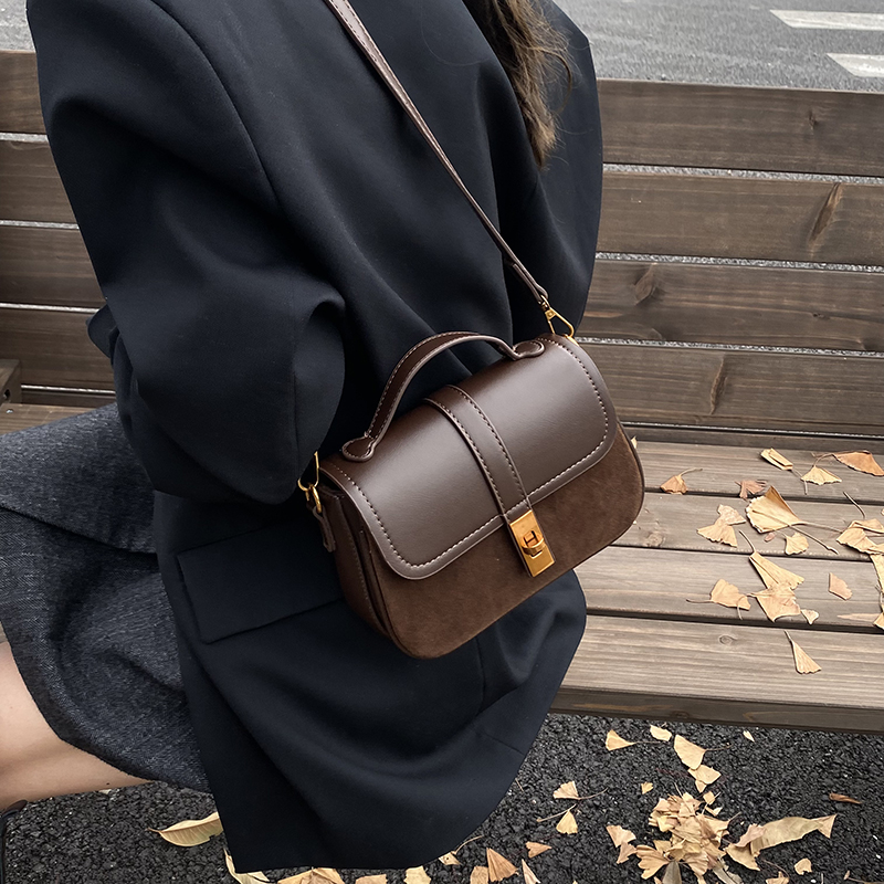 Tas Selempang Mini Persegi Ber - Luxury Bags Consignment ulasan dan harga