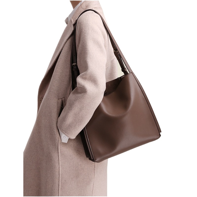 Tas Kulit Asli Model Bucket un - Luxury Bags Quiet ulasan dan harga