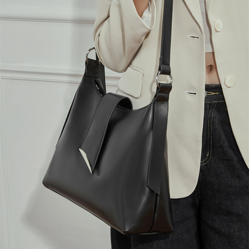 Tas Selempang Hobo Besar Kulit - Luxury Bags 2026 ulasan dan harga