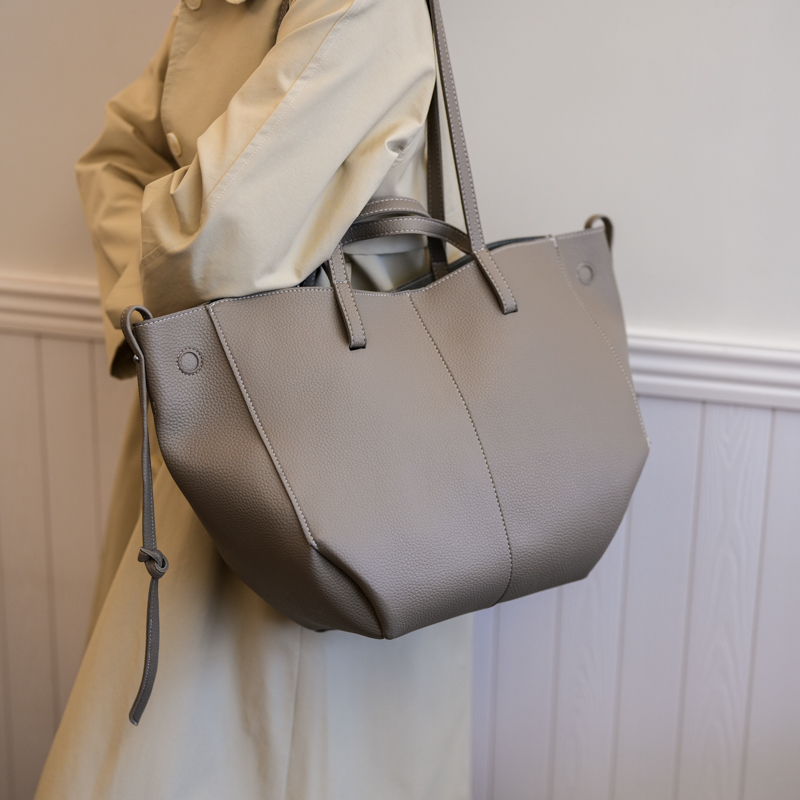 Tas Tote Wanita Ritsleting Kul - Luxury Bags Trend 2025 ulasan dan harga