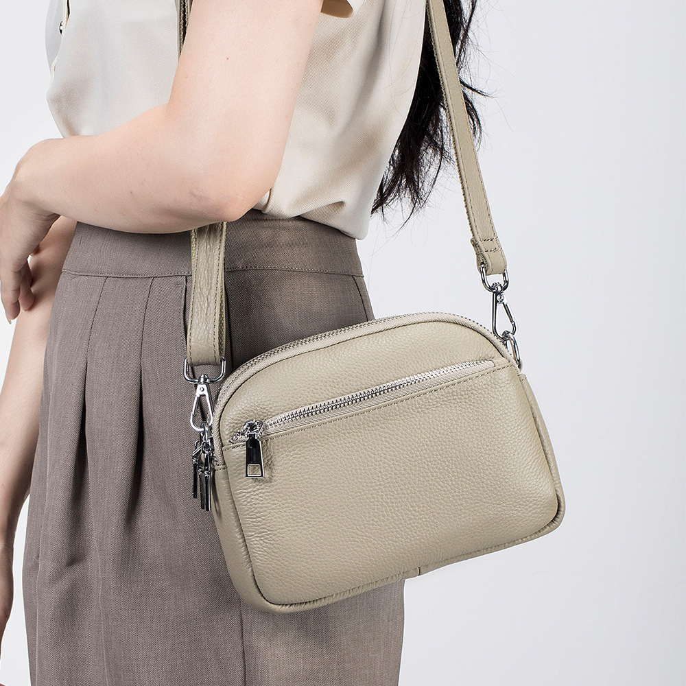 Tas bahu serbaguna kulit asli  - Luxury Bags Consignment ulasan dan harga